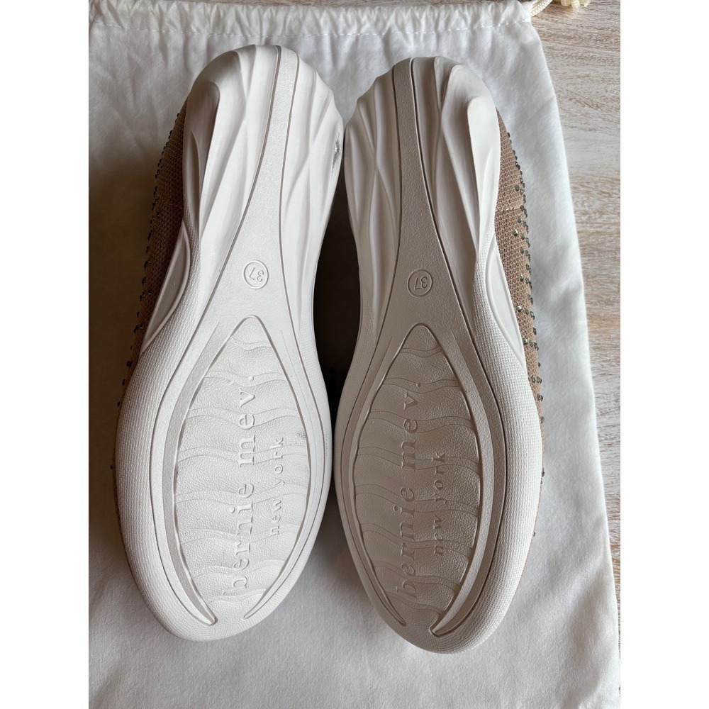 Bernie Mev Euro 37 US 6 Slip On Flats Women 37‎ Tan Rhinestone Knit Memory Foam - Picture 4 of 5